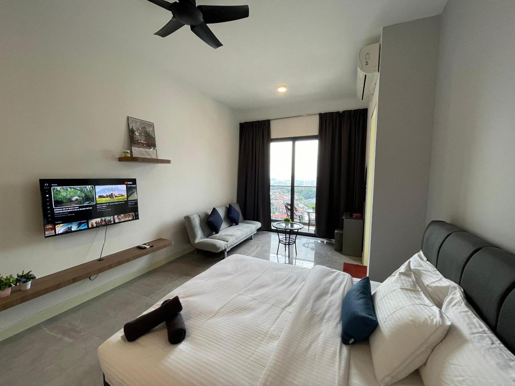 Imperio Residence With Private Bathtub By Lets Stay Malacca Buitenkant foto
